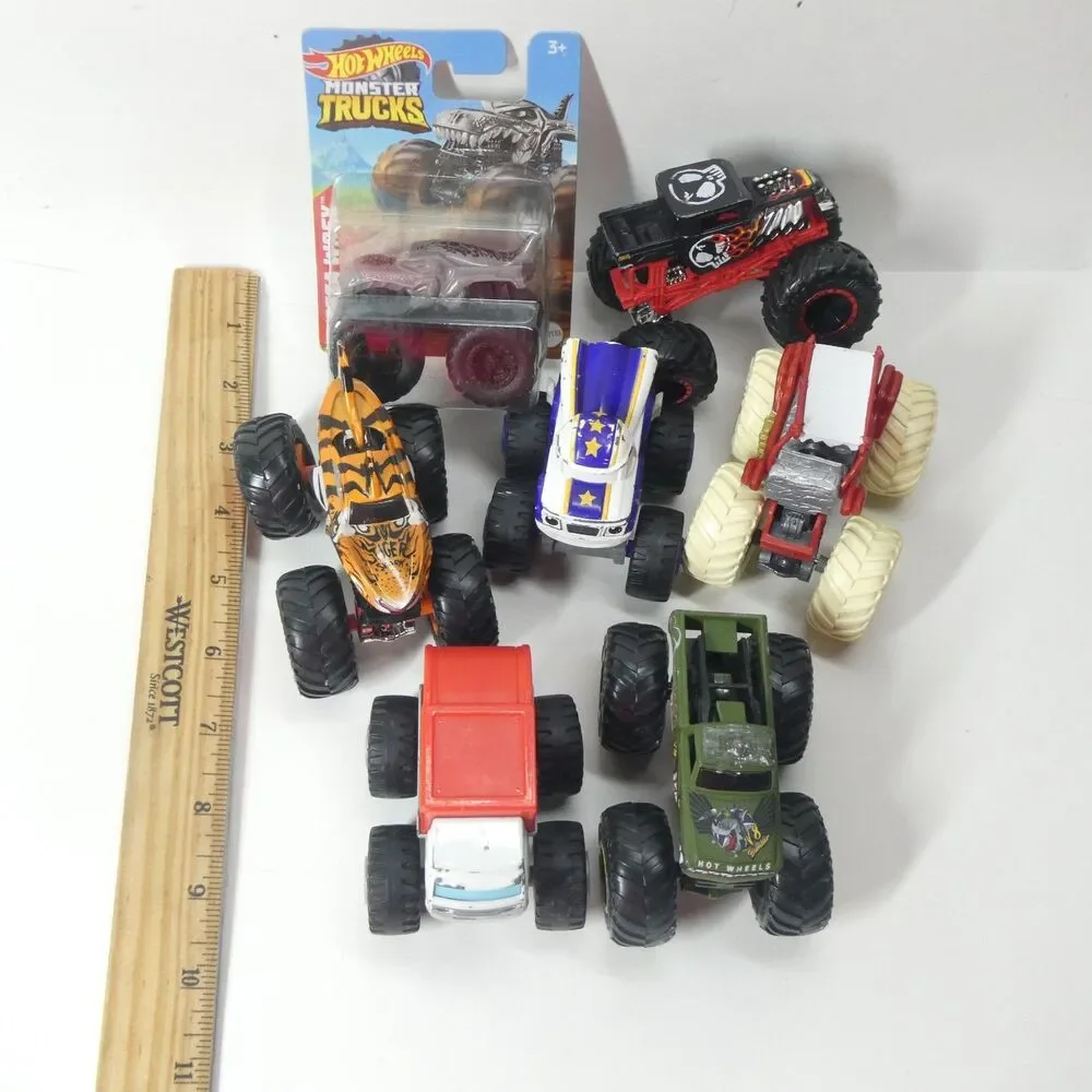 Monster Truck Lot of 7 Diecast Hot Wheels Monster Jam Toys